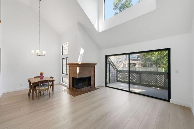 32 Cove Lane, Redwood City, CA 94065