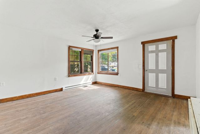 2045 North Weller Avenue, Springfield, MO 65803