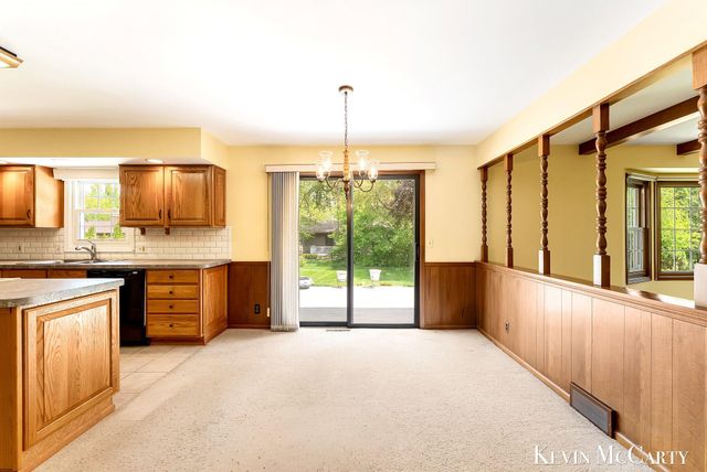 1746 Edgewood Avenue Se, City Of Grand Rapids, MI 49506