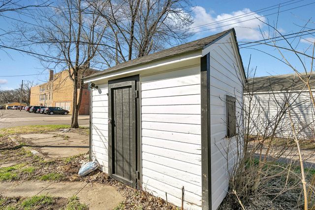 503 4th Avenue NE, Saint Cloud, MN 56304