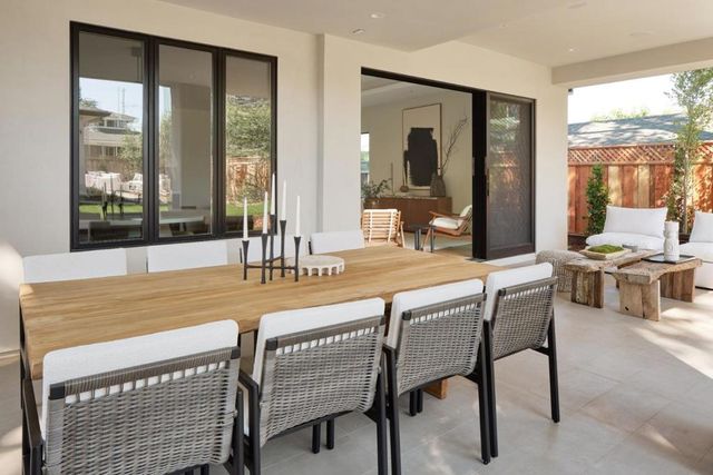 944 Aura Way, Los Altos, CA 94024