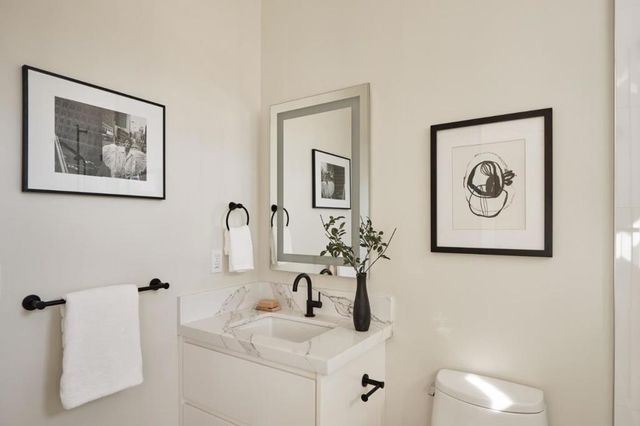 944 Aura Way, Los Altos, CA 94024