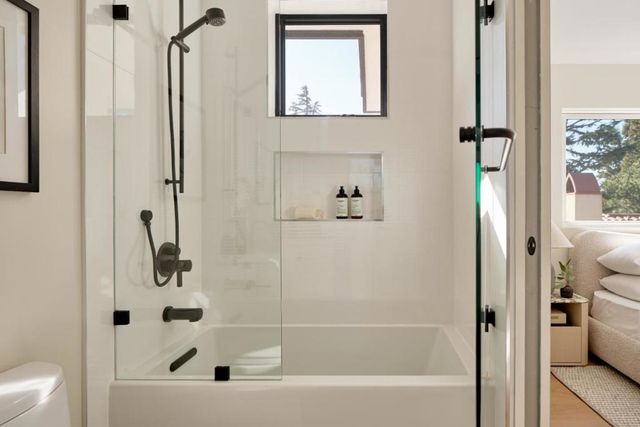 944 Aura Way, Los Altos, CA 94024