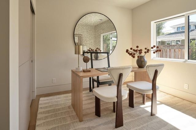 944 Aura Way, Los Altos, CA 94024