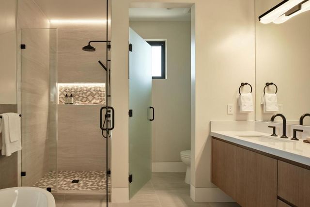 944 Aura Way, Los Altos, CA 94024