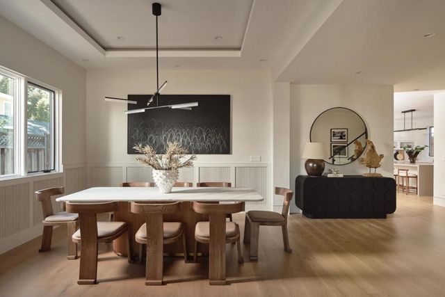 944 Aura Way, Los Altos, CA 94024