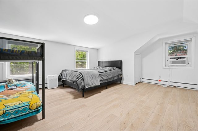 650 Grafton Street, Shrewsbury, MA 01545