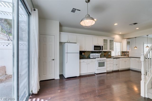 1667 RAINBOW DREAM Avenue 0, Las Vegas, NV 89183