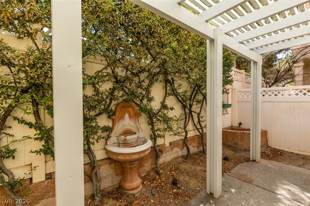 1667 RAINBOW DREAM Avenue 0, Las Vegas, NV 89183