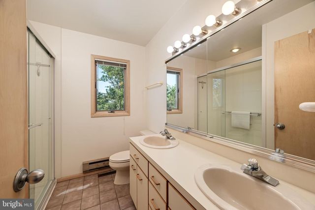 9-D ARNOLD BLVD, Long Beach Township, NJ 08008