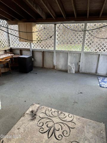 52 Vandenburgh Avenue, Troy, NY 12180