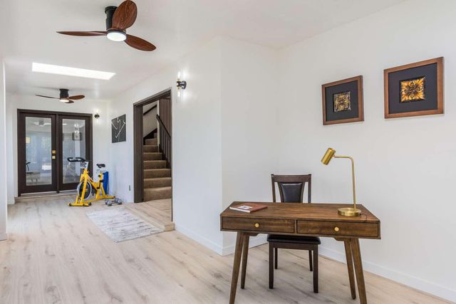 6425 Guadalupe Place NW, Los Ranchos, NM 87107