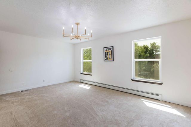 6425 Guadalupe Place NW, Los Ranchos, NM 87107