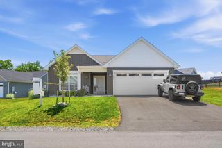 150 DULUTH DR, Martinsburg, WV 25404