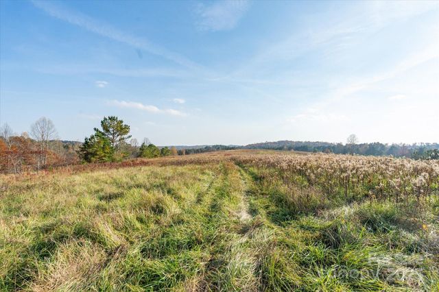 1888 Pea Ridge Road, Mill Spring, NC 28756