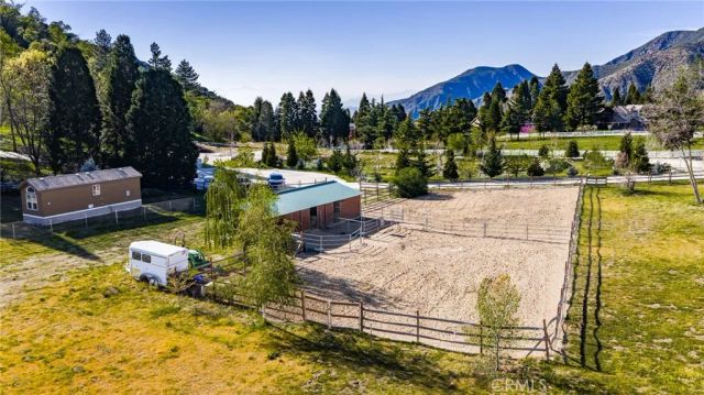 11821 Raspberry, Oak Glen, CA 92399