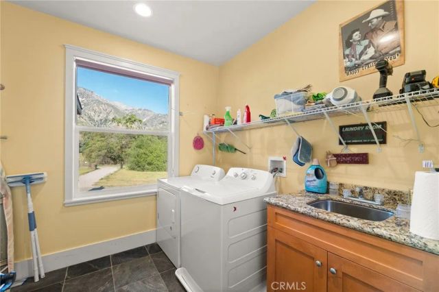 11821 Raspberry, Oak Glen, CA 92399