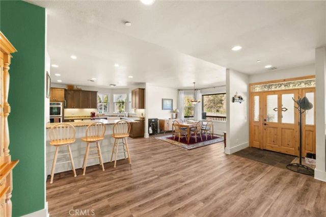 11821 Raspberry, Oak Glen, CA 92399