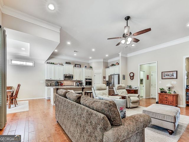 310 Laurel Lookout Hills, Canton, GA 30114