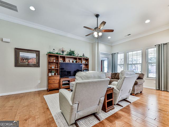 310 Laurel Lookout Hills, Canton, GA 30114