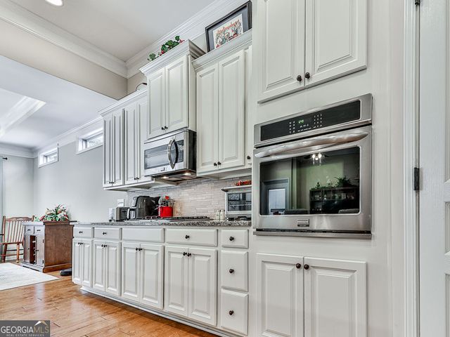 310 Laurel Lookout Hills, Canton, GA 30114