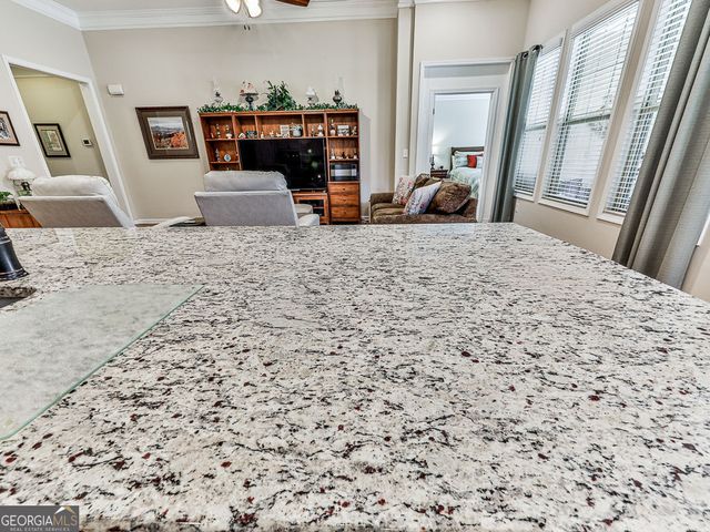 310 Laurel Lookout Hills, Canton, GA 30114