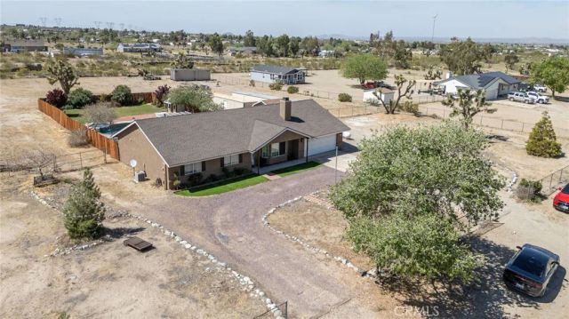 12186 Desert Ranch, Phelan, CA 92371