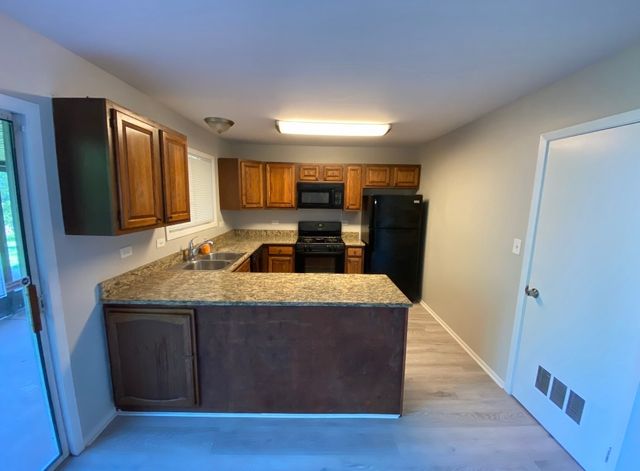 115 Oriole Road, Matteson, IL 60443