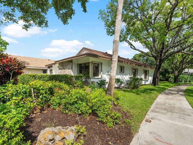2495 Dawn Tree Terrace, Coconut Creek, FL 33063