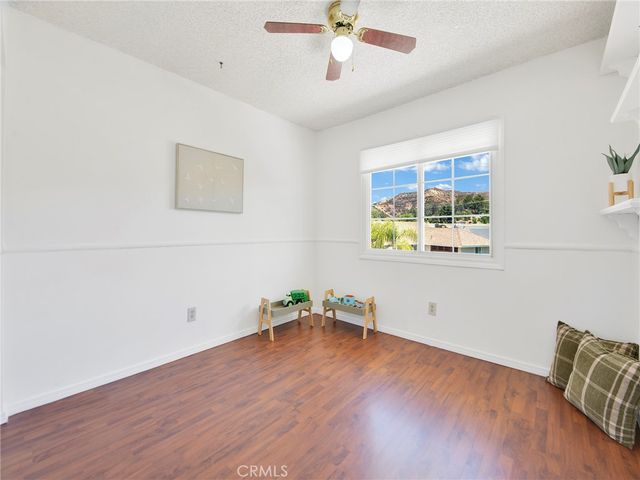 27727 Stardale, Saugus, CA 91350