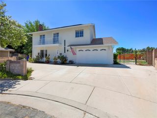 27727 Stardale, Saugus, CA 91350