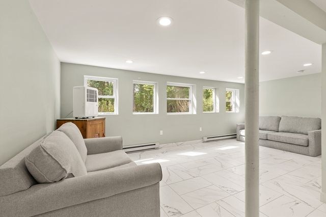 7 Marie Ave, Sharon, MA 02067