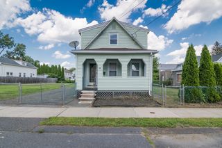 14 Norman Street, Chicopee, MA 01013