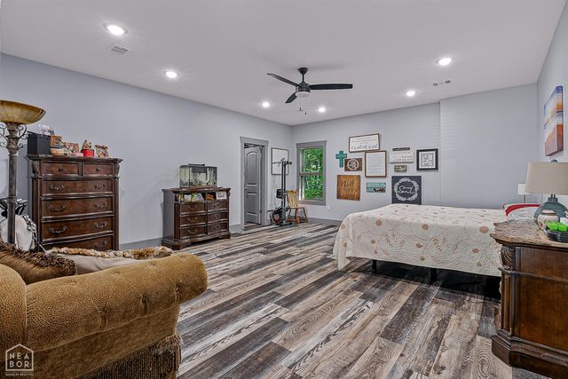 8203 Oak Creek Lane, Harrisburg, AR 72432