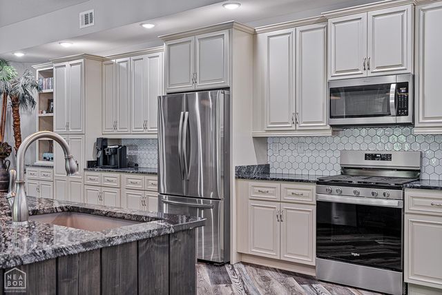 8203 Oak Creek Lane, Harrisburg, AR 72432