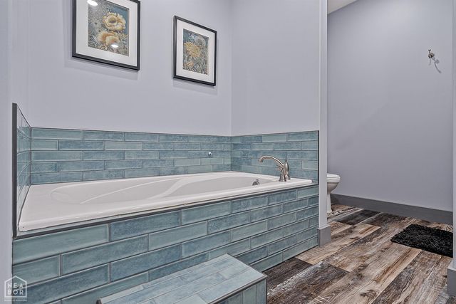 8203 Oak Creek Lane, Harrisburg, AR 72432