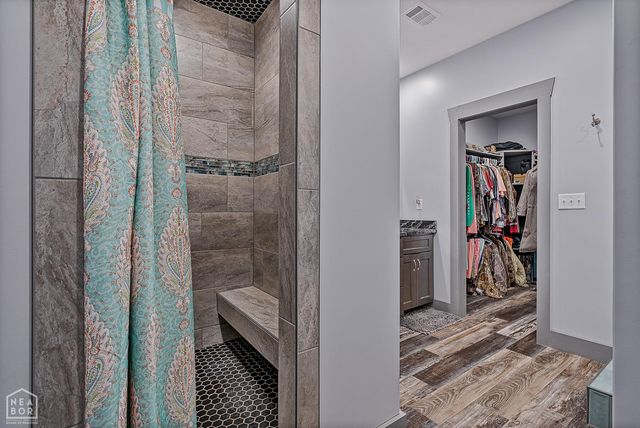 8203 Oak Creek Lane, Harrisburg, AR 72432