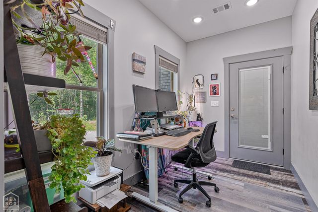 8203 Oak Creek Lane, Harrisburg, AR 72432