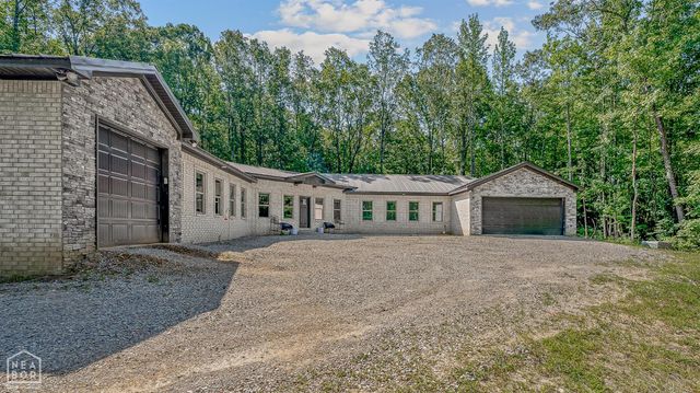 8203 Oak Creek Lane, Harrisburg, AR 72432