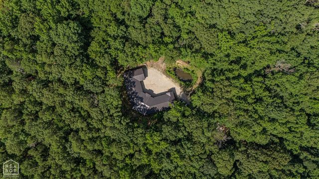 8203 Oak Creek Lane, Harrisburg, AR 72432