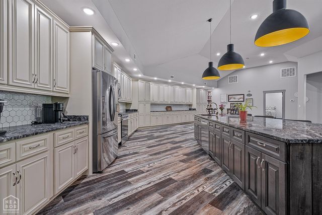 8203 Oak Creek Lane, Harrisburg, AR 72432