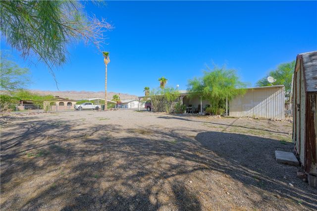 1798 Rio Grande Way, Bullhead City, AZ 86442