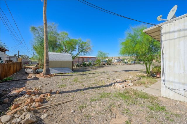 1798 Rio Grande Way, Bullhead City, AZ 86442