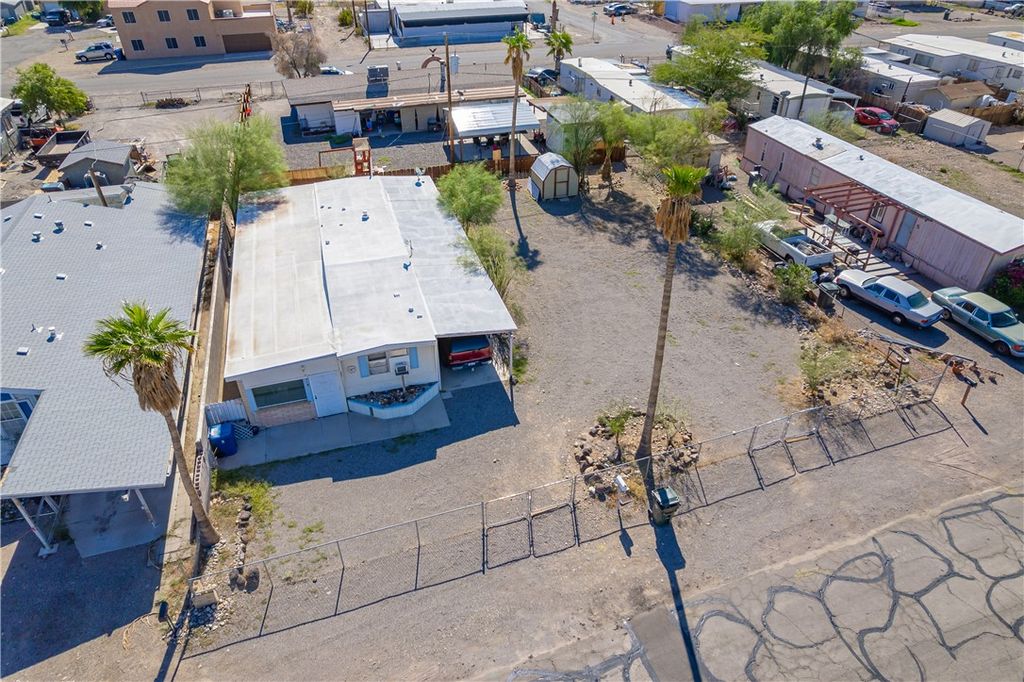 1798 Rio Grande Way, Bullhead City, AZ 86442