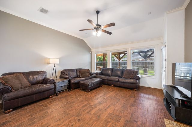 5428 Post Ridge Drive, Fort Worth, TX 76123