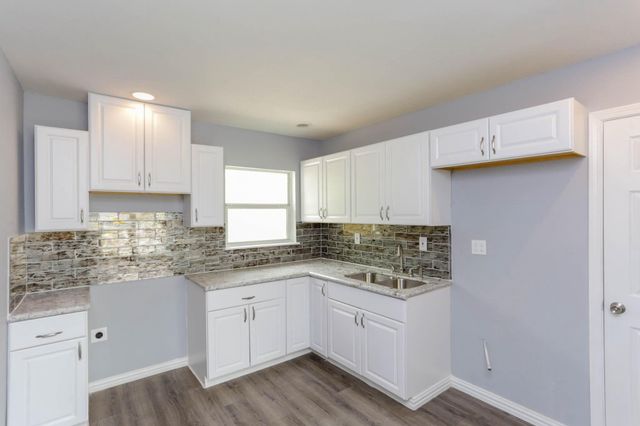 5317 Tarawa Road, Houston, TX 77033
