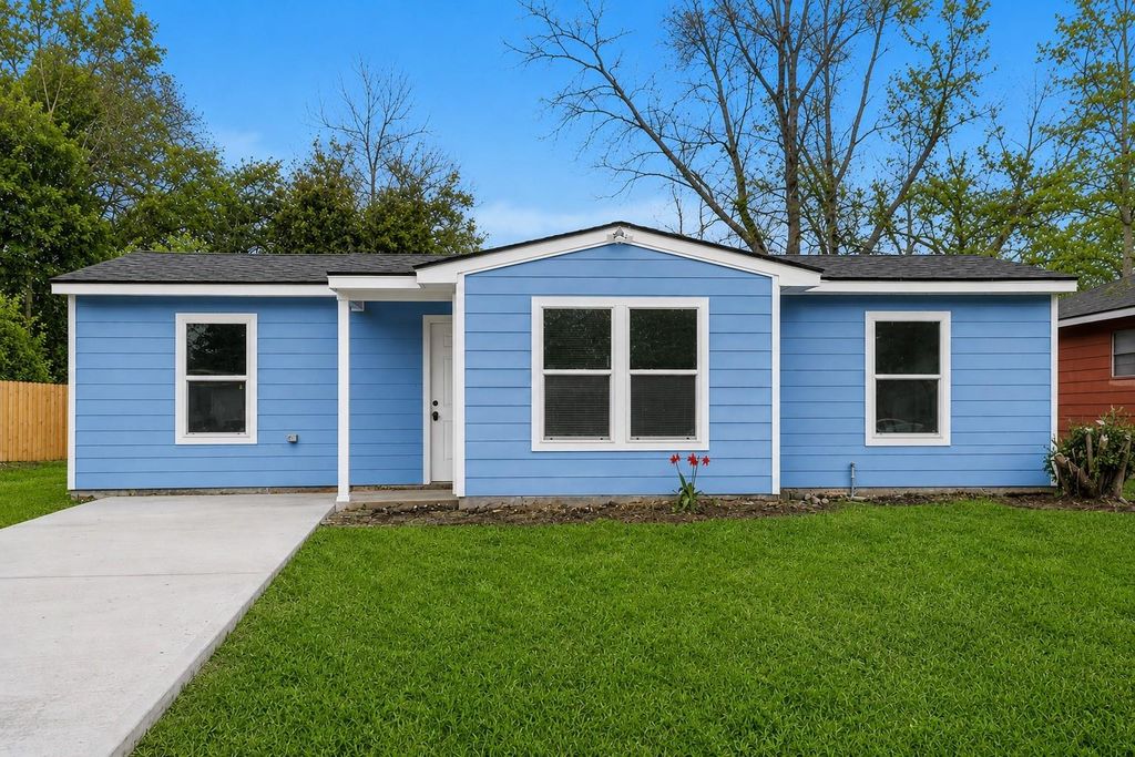 5317 Tarawa Road, Houston, TX 77033