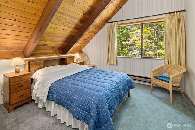 1161 Via Kachess Road, Easton, WA 98925