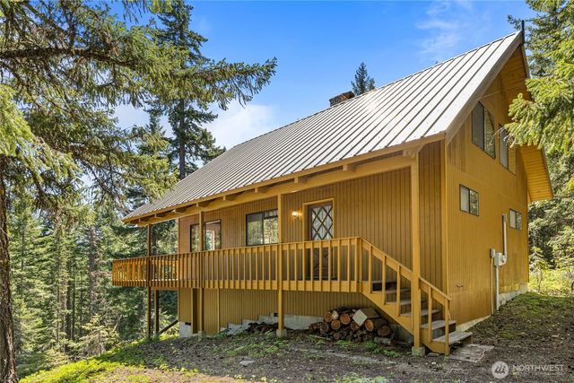 1161 Via Kachess Road, Easton, WA 98925