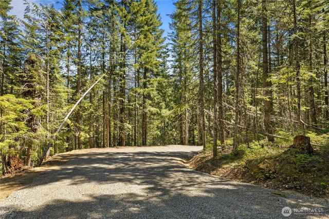 1161 Via Kachess Road, Easton, WA 98925